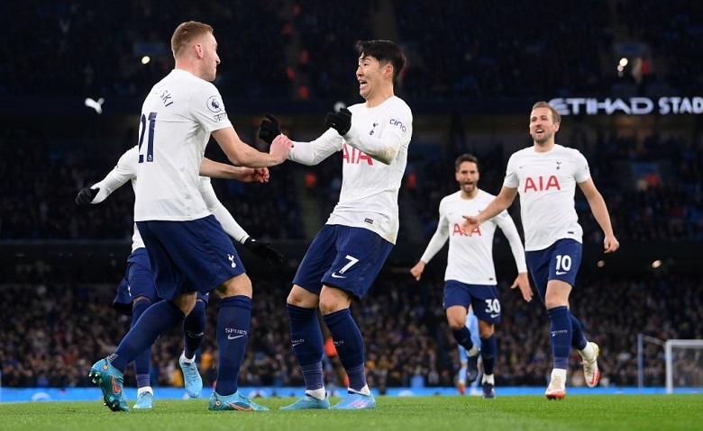 Kane và Son cùng chói sáng, Tottenham đánh sập ‘pháo đài’ của Man City - Ảnh 1