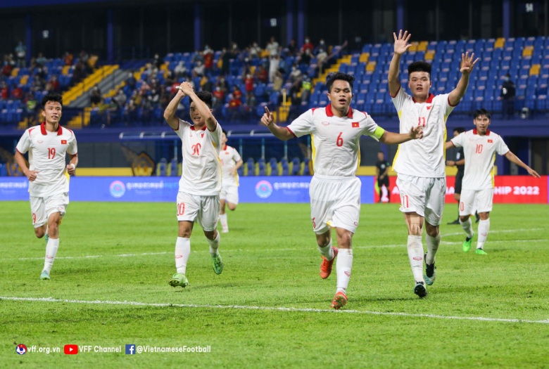 Thủ môn U23 Thái Lan: Tôi cảm thấy áp lực khi chạm trán Việt Nam - Ảnh 2
