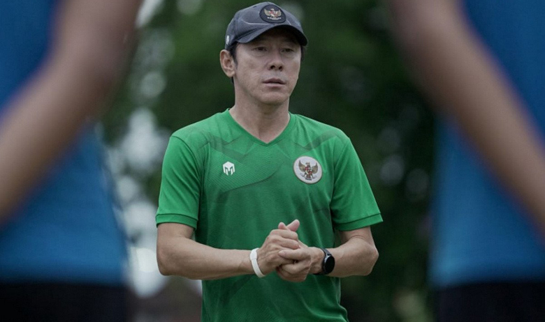 HLV Shin Tae Yong dẫn dắt ĐT U19 Indonesia dự giải giao hữu tại Việt Nam - Ảnh 1