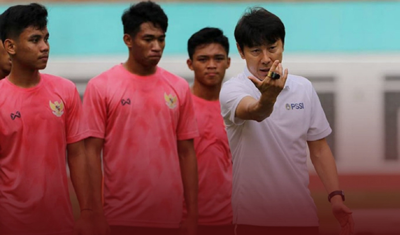 HLV Shin Tae Yong dẫn dắt ĐT U19 Indonesia dự giải giao hữu tại Việt Nam - Ảnh 2