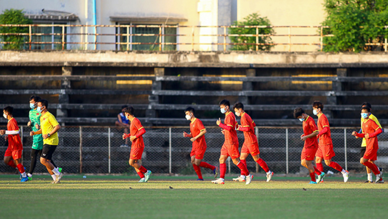 U23 Việt Nam chỉ cần 7 cầu thủ là đủ điều kiện thi đấu trận gặp Timor Leste - Ảnh 1