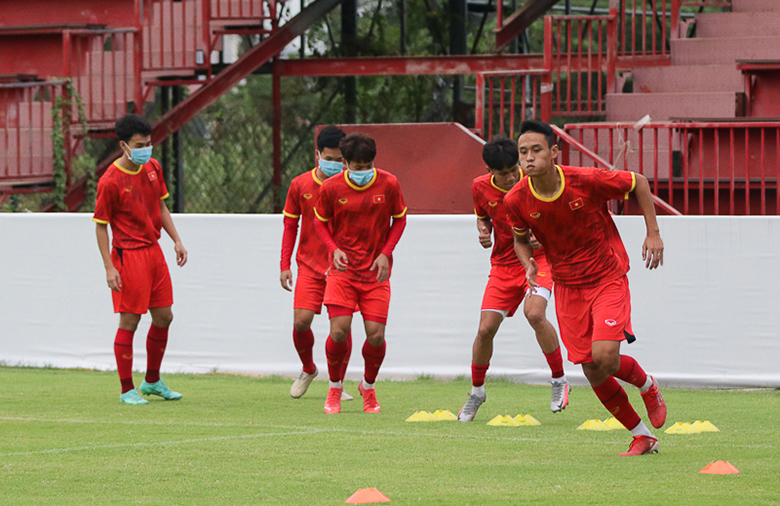 U23 Việt Nam có thêm 1 cầu thủ đủ điều kiện đá chung kết với U23 Thái Lan - Ảnh 3