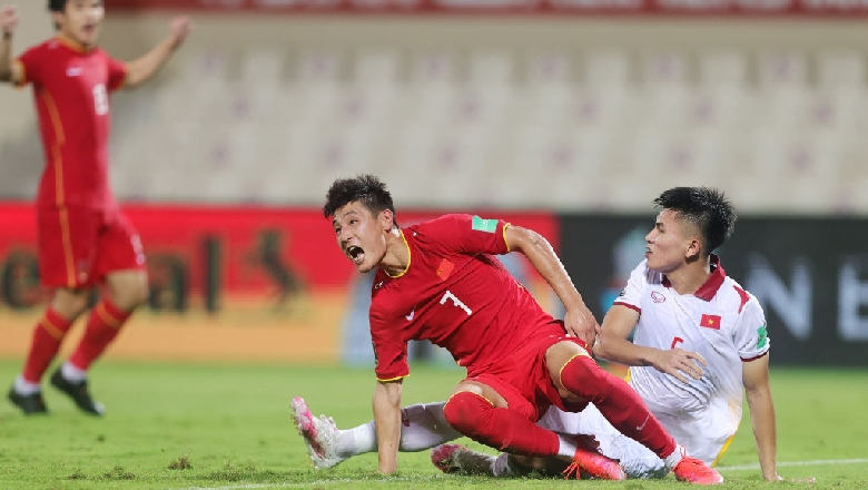 U23 Trung Quốc thử sức với ĐTQG trước trận gặp Việt Nam - Ảnh 2
