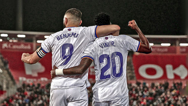 Benzema cân bằng kỷ lục, Real Madrid chạy đà hoàn hảo cho Siêu kinh điển - Ảnh 2