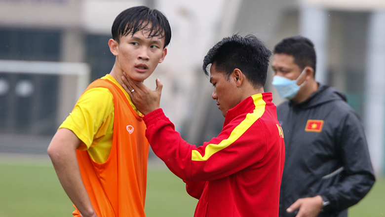 U17 Việt Nam lựa chọn 18 cầu thủ sang Đức tập huấn, thi đấu với Dortmund - Ảnh 1