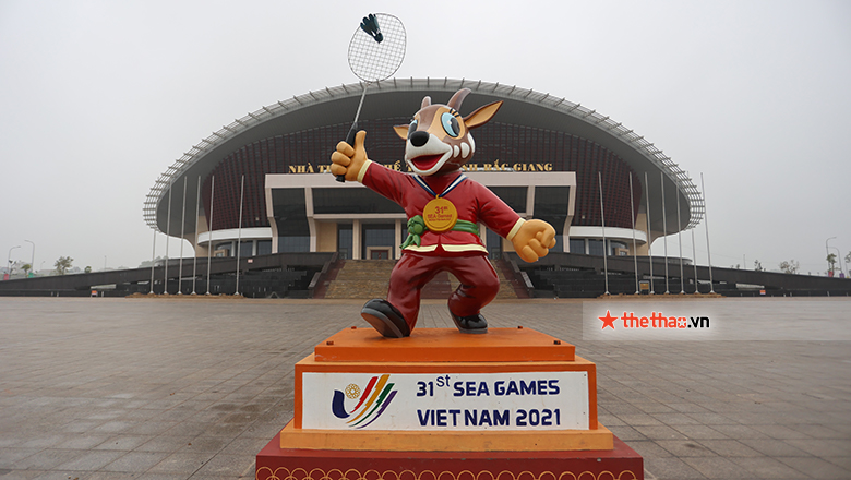 Tuyển câu lông Việt Nam tập luyện chính tại điểm thi đấu SEA Games 31 - Ảnh 2
