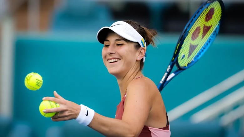 Naomi Osaka cùng Belinda Bencic giành vé vào bán kết Miami Open 2022 - Ảnh 2