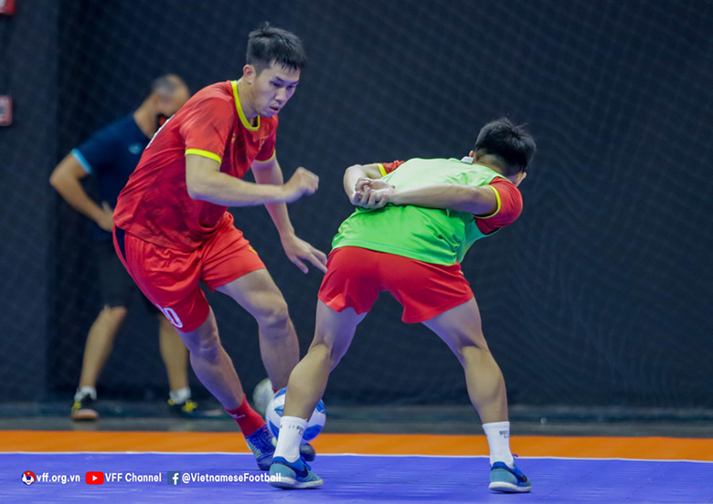 ĐT Futsal Việt Nam tập làm quen sân trước thềm giải Đông Nam Á - Ảnh 2