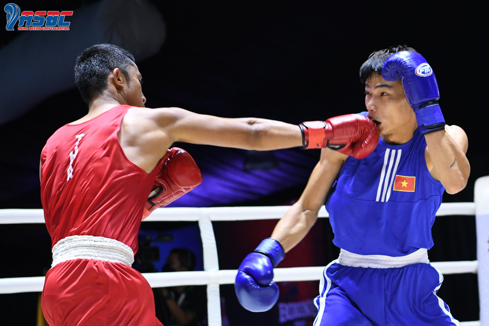 Thành Đạt, Đức Thọ nhận kết quả trái ngược ở ngày ra quân giải Boxing Thái Lan Mở rộng - Ảnh 2