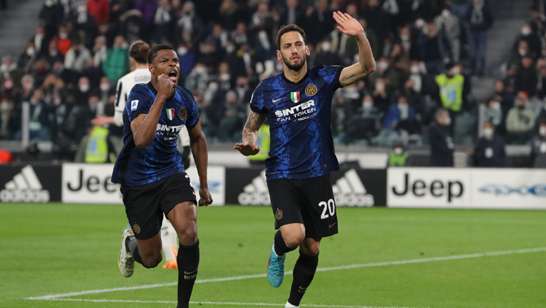 Inter Milan thắng may mắn Derby d'Italia, đi vào lịch sử Serie A - Ảnh 1