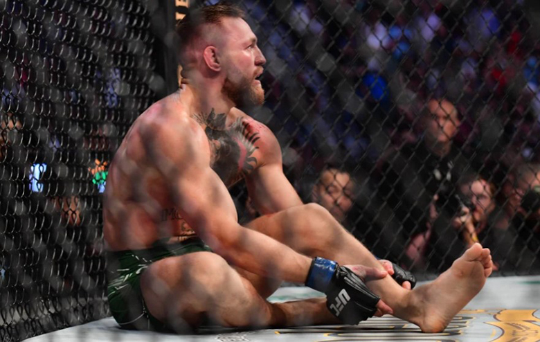 Conor McGregor lần đầu tập spar sau chấn thương gãy chân - Ảnh 1