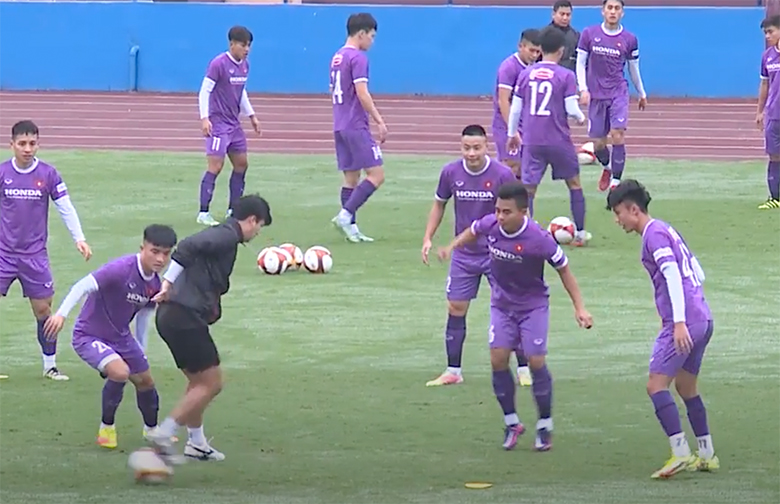 U23 Việt Nam đón tin vui về lực lượng trước trận gặp U20 Hàn Quốc - Ảnh 2