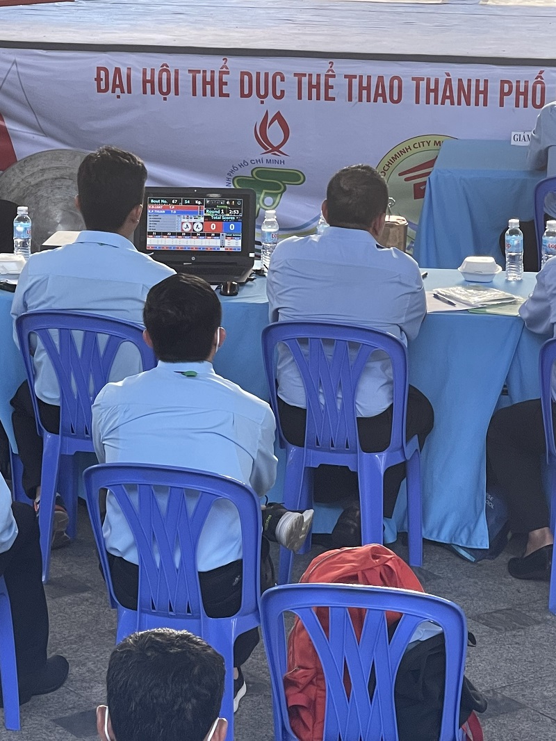 Muay Việt Nam lần đầu có giải đấu dùng thiết bị chấm điểm chuẩn quốc tế - Ảnh 9