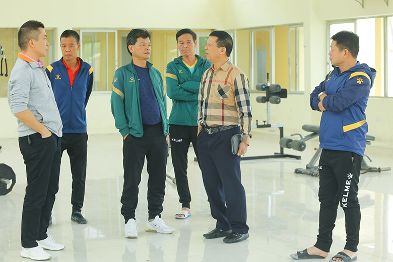 CLB Nam Định ra mắt tân giám đốc điều hành Phạm Cầm Kỳ - Ảnh 2