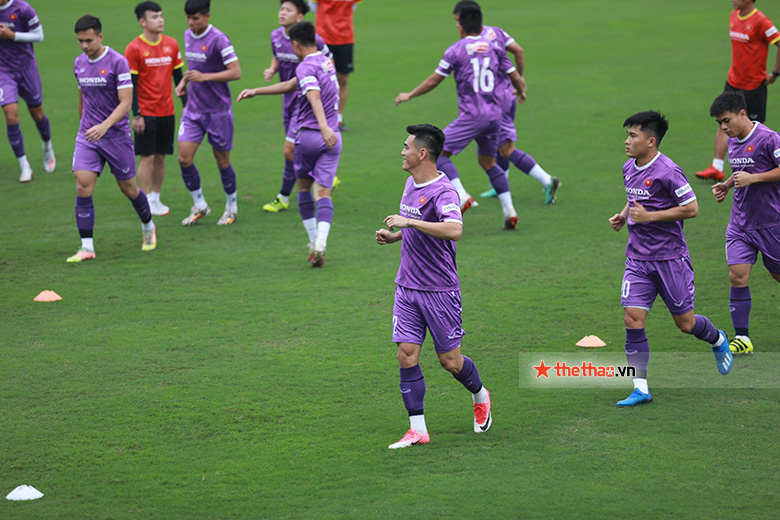 U23 Việt Nam rèn bóng bổng trước thềm cuộc tái đấu U20 Hàn Quốc - Ảnh 2