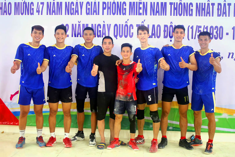 Lỡ hẹn cùng SEA Games, tuyển thủ bóng chuyền Lê Văn Thành giành ngay ‘Cúp Vàng’ - Ảnh 2