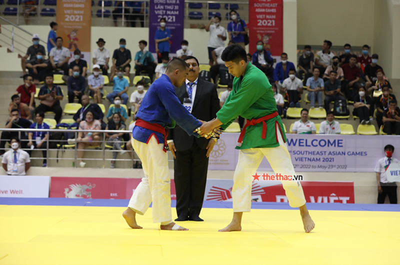 Chùm ảnh: Bộ đôi võ sĩ Kurash Việt Nam thắng knock-out tại SEA Games 31 - Ảnh 4