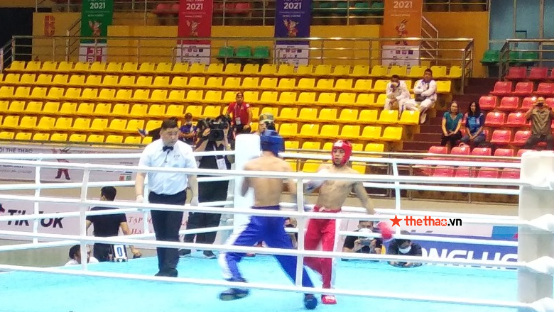 Huỳnh Văn Tuấn thắng cách biệt võ sĩ Malaysia để lọt vào chung kết Kickboxing - Ảnh 2