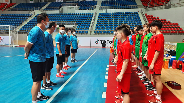 ĐT Futsal nữ Việt Nam loại 2 cầu thủ cuối cùng trước thềm SEA Games 31 - Ảnh 1