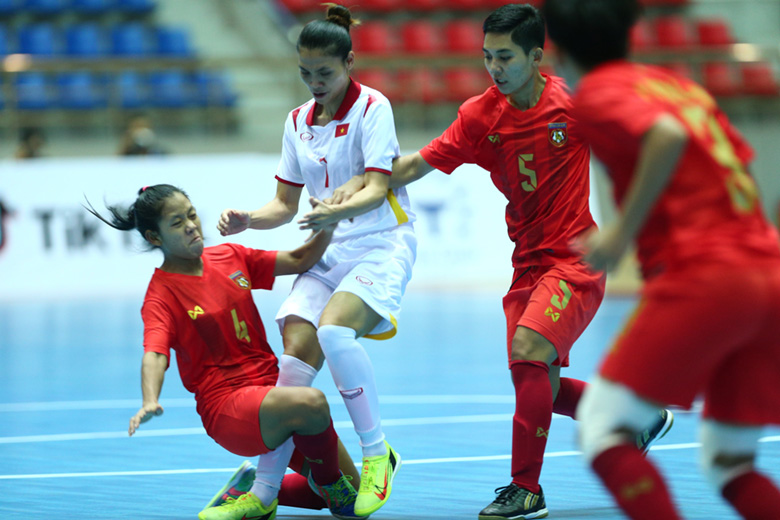 Kết quả futsal nữ Việt Nam vs Myanmar: Chủ nhà dạo chơi tennis - Ảnh 2