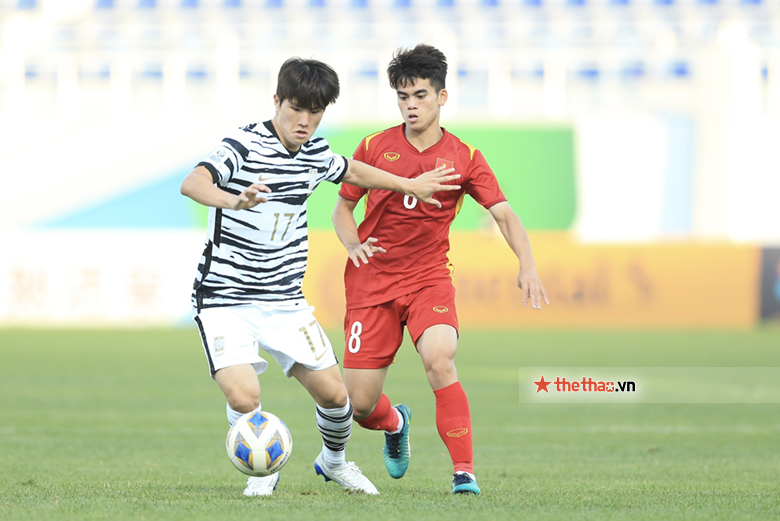 Vượt Tiến Long, Khuất Văn Khang xuất sắc nhất trận U23 Việt Nam hòa U23 Hàn Quốc - Ảnh 1