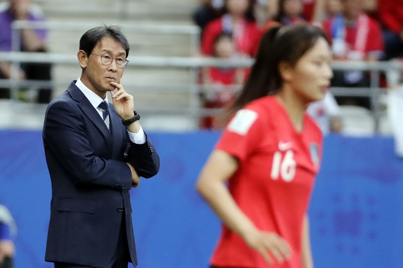 HLV giúp ĐT nữ Hàn Quốc dự World Cup tự ứng cử với bóng đá Thái Lan - Ảnh 5