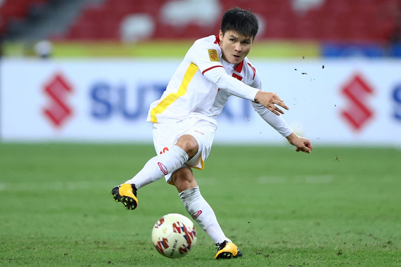 HLV Phạm Minh Đức: Quang Hải đá số 10 ở Pau FC là hợp lý nhất - Ảnh 2