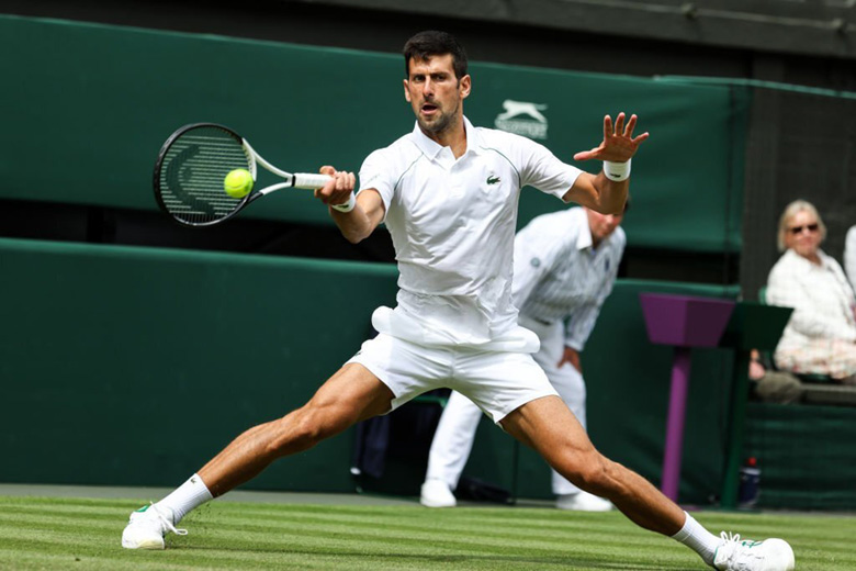 Djokovic và Alcaraz dễ dàng giành vé vào vòng 3 Wimbledon 2022 - Ảnh 2