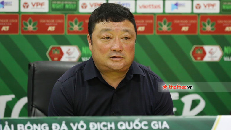 HLV Trương Việt Hoàng: Viettel bị mất tinh thần khi trọng tài không công nhận bàn thắng - Ảnh 1