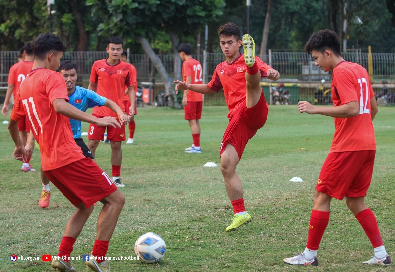 HLV Đinh Thế Nam: U19 Việt Nam sẽ phải trả giá nếu đá thủ trước Thái Lan - Ảnh 2