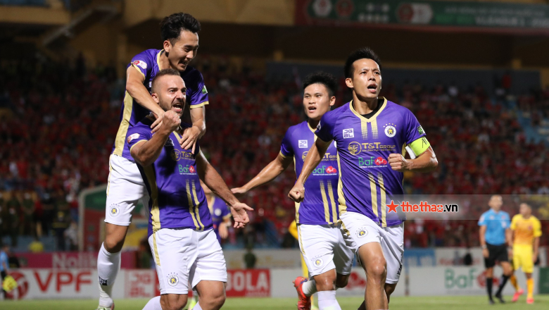 Văn Hậu trở lại sân cỏ V.League sau hơn 609 ngày - Ảnh 1