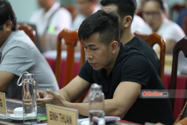 Võ sĩ Trần Văn Thảo làm HLV ở giải Boxing trẻ toàn quốc - Ảnh 1
