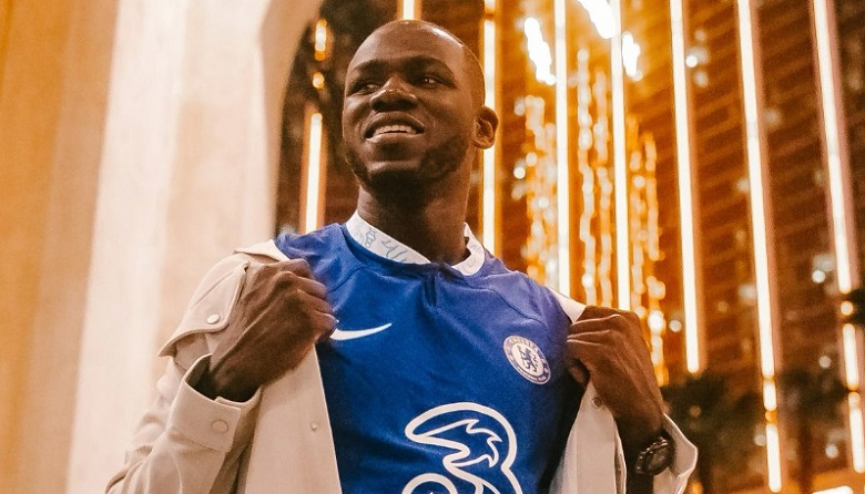 Chelsea chính thức sở hữu 'đá tảng' Kalidou Koulibaly - Ảnh 1