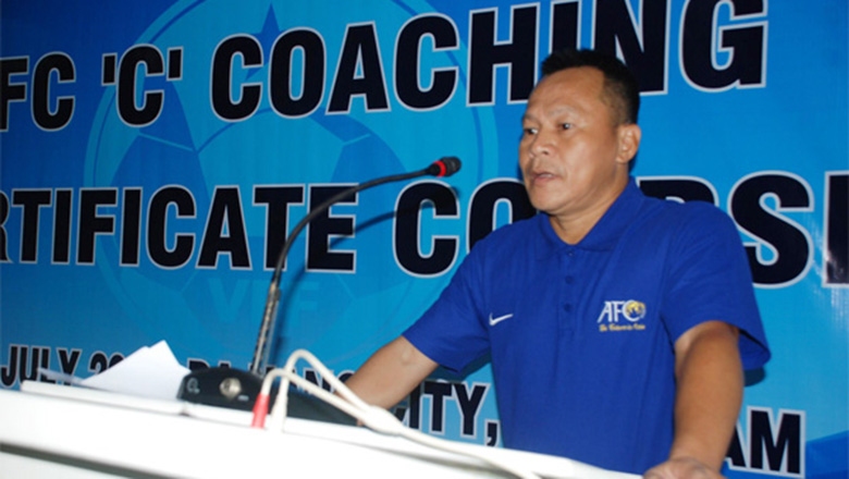 Cựu trợ lý ĐT Việt Nam chia tay CLB TPHCM - Ảnh 1