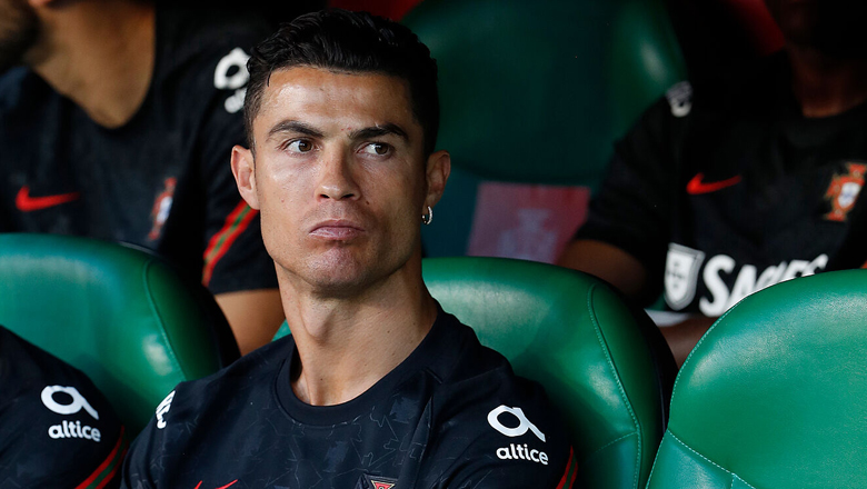 Ronaldo không thay đổi ý định, yêu cầu MU giải phóng hợp đồng - Ảnh 1