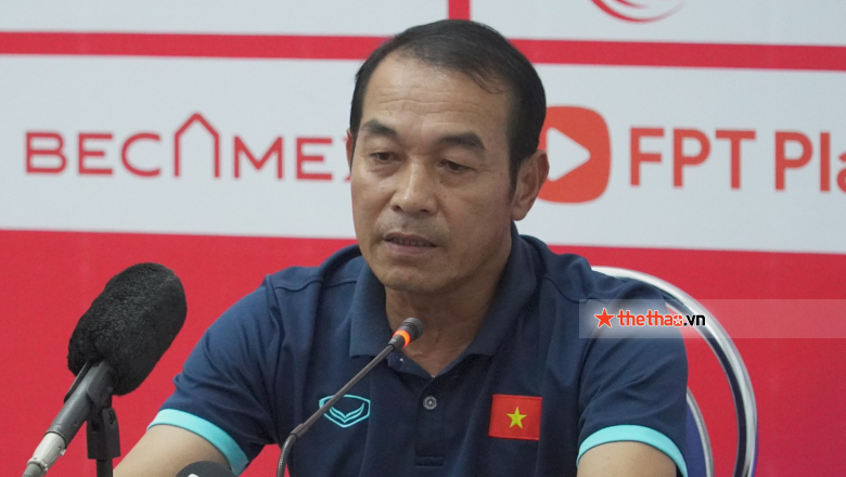 HLV Đinh Thế Nam: Tôi chưa hài lòng về hiệp hai của U19 Việt Nam - Ảnh 1
