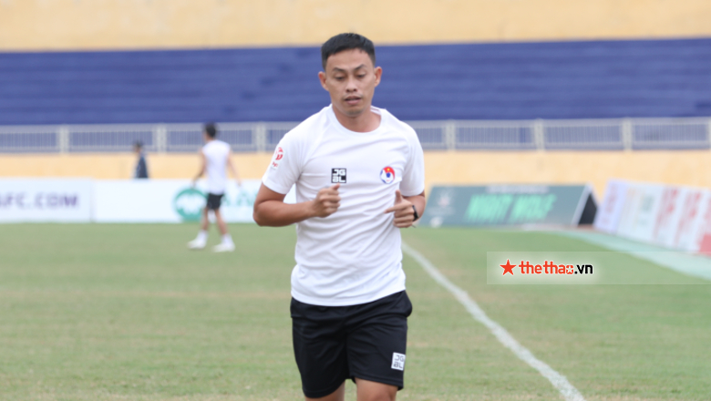 Trọng tài FIFA Ngô Duy Lân bắt chính trận Hà Nội gặp HAGL - Ảnh 1