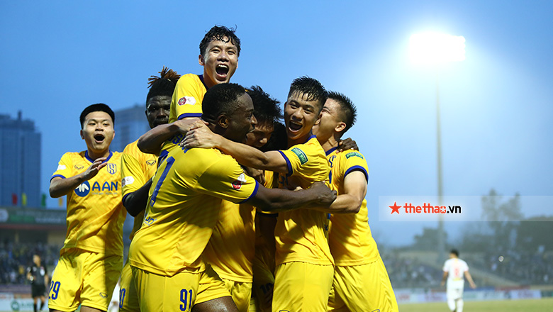 SLNA sớm buông mộng tranh vô địch với Hà Nội FC - Ảnh 2