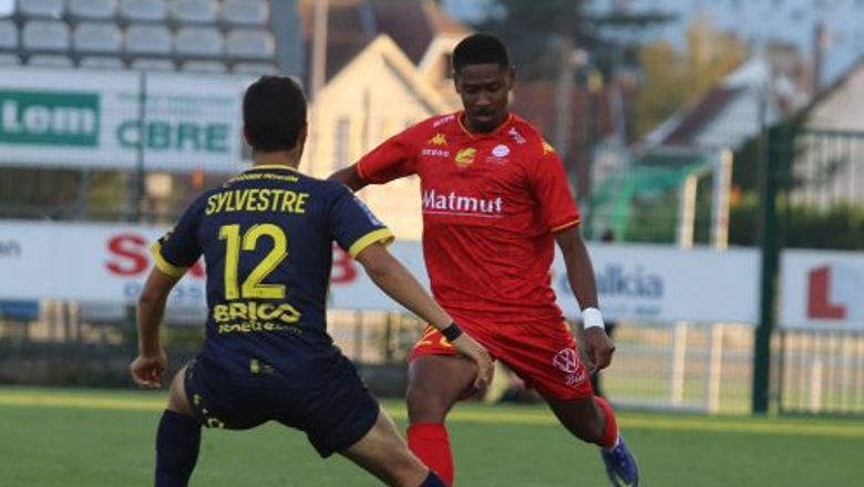 Kết quả Quevilly vs Pau FC: Jason Quang Vinh Pendant kiến tạo khiến đội khách thua ngược - Ảnh 2