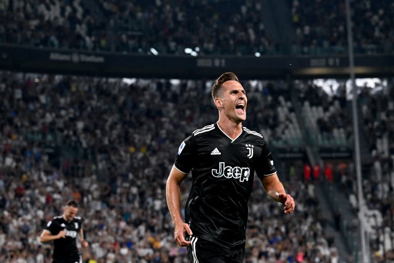 Kết quả Juventus vs Spezia: Vlahovic lại ghi siêu phẩm, tân binh kết liễu - Ảnh 1