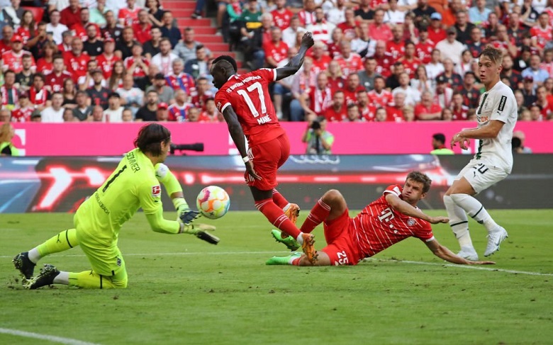Bayern Munich hòa 2 trận liên tiếp ở Bundesliga: Hùm xám sớm lộ nhược điểm - Ảnh 2