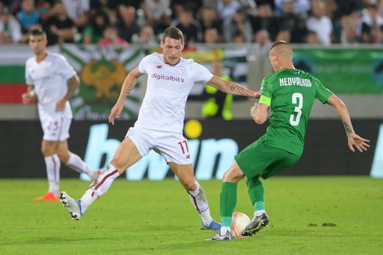 Kết quả Ludogorets vs AS Roma: Thầy trò Mourinho trắng tay rời Bulgaria - Ảnh 2