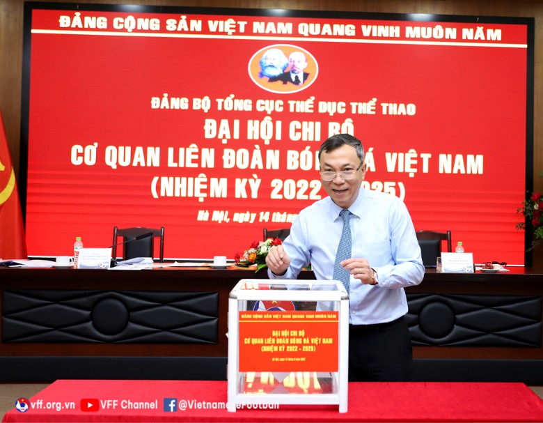 Ông Trần Quốc Tuấn tái đắc cử chức danh Bí thư Chi bộ VFF - Ảnh 2
