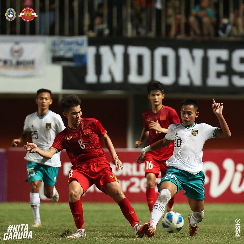 HLV Shin Tae Yong tiếp tục gắn bó lâu dài với bóng đá Indonesia - Ảnh 2