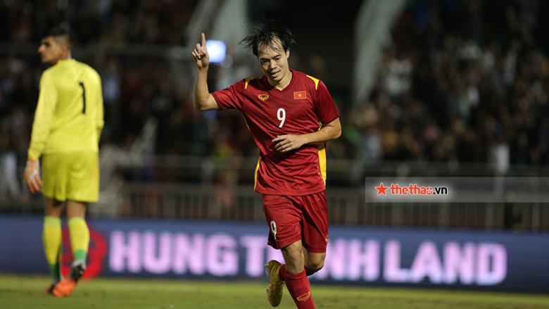 Kết quả Việt Nam vs Ấn Độ: Văn Toàn giải hạn, chủ nhà vô địch cúp Tam hùng - Ảnh 1