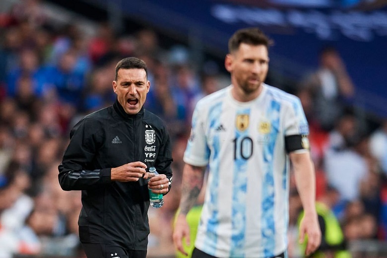 HLV ĐT Argentina được gia hạn hợp đồng thêm 4 năm trước thềm World Cup 2022 - Ảnh 1