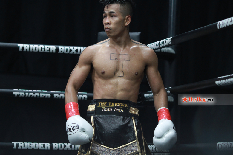 Trần Văn Thảo giành đai IBA thế giới, KO đối thủ ngay hiệp 1 - Ảnh 7
