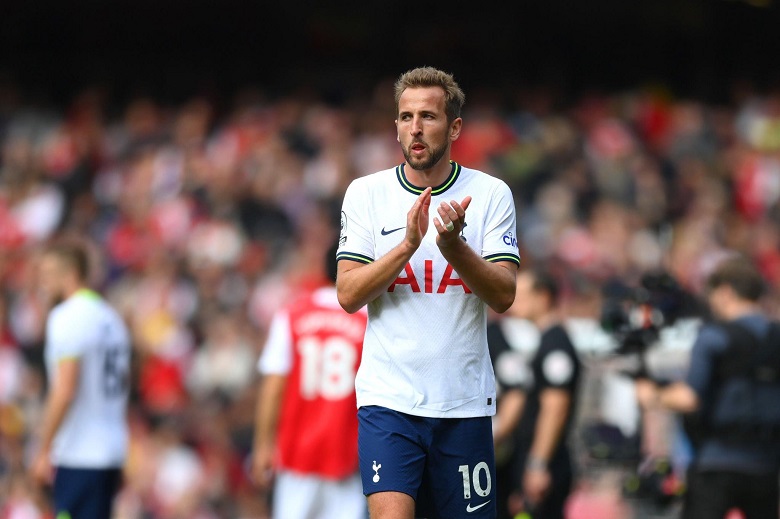 Harry Kane đi vào lịch sử Ngoại hạng Anh trong ngày Tottenham thua đậm Arsenal - Ảnh 1