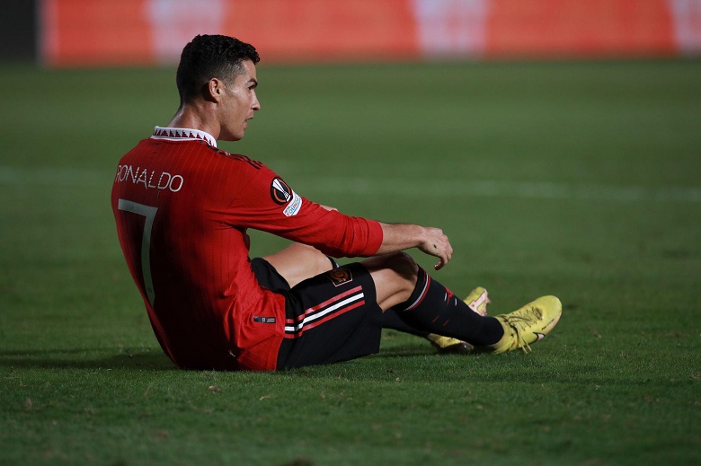 Ronaldo không có tên trong ban cán sự MU, xếp sau cả thủ môn số 3 - Ảnh 2