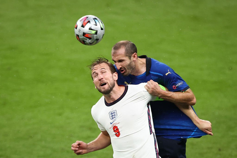 Bốc thăm chia bảng vòng loại EURO 2024: Anh tái ngộ Italia, Pháp đụng độ Hà Lan - Ảnh 1